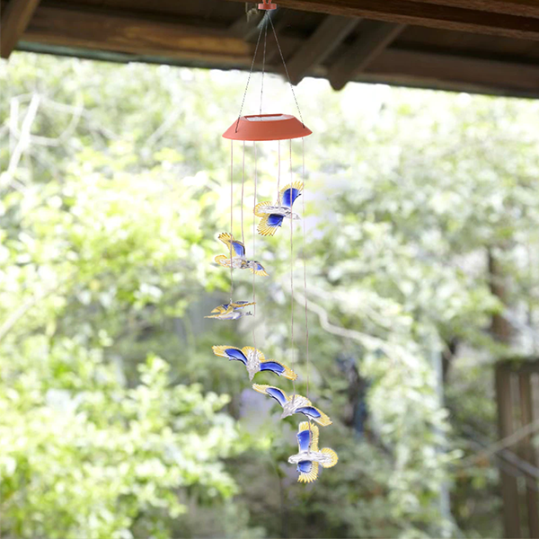 Sol's Ventus Hummingbird™ | En vacker kolibri som kan lysa upp din mörkaste natt.